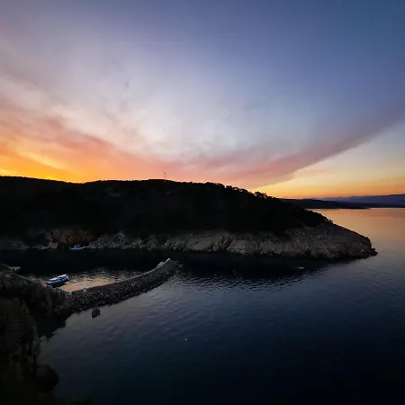 Verbana Vrbnik (Primorje-Gorski Kotar)