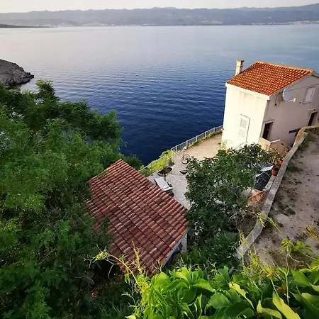 Guest house Verbana Vrbnik (Primorje-Gorski Kotar)